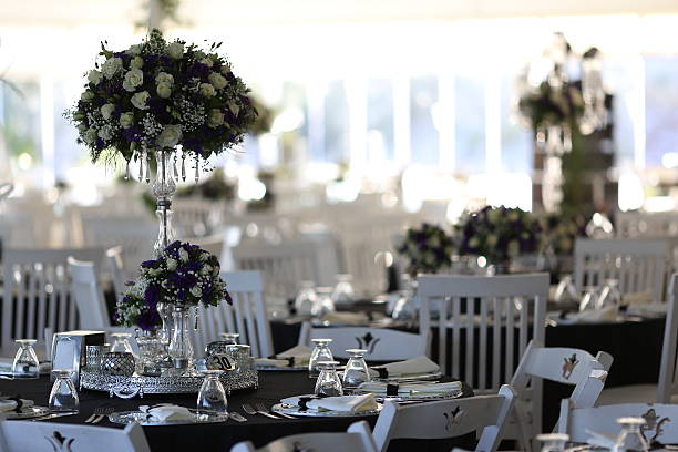 Bold accent wedding color palette for 2026